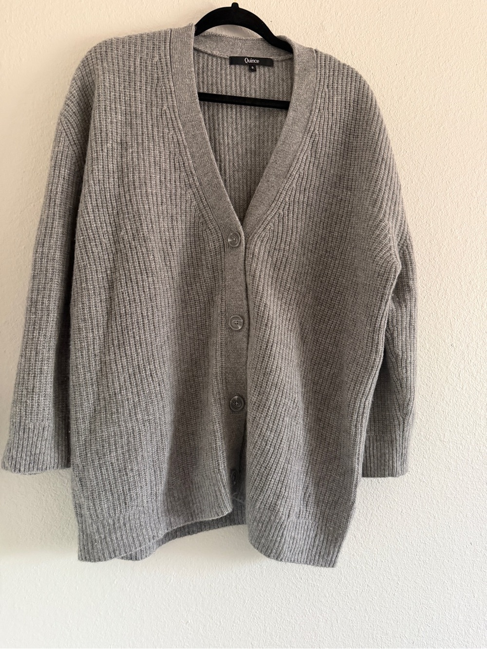 Quince 100% Cashmere Cardigan Sweater Gray Oversized V-Neck Button Front S/M